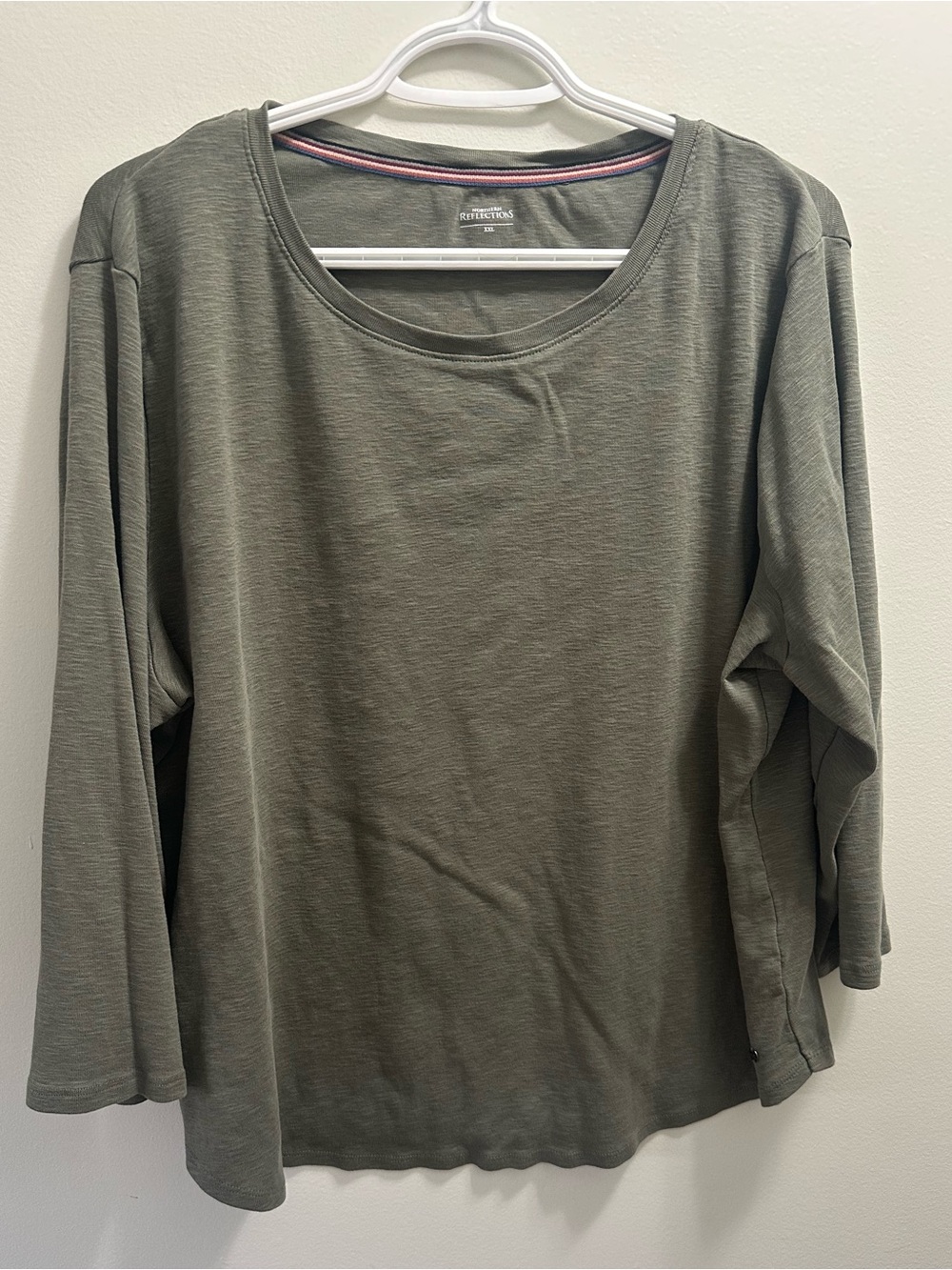 Women's Olive Green Long Sleeve Scoop Neck Top
